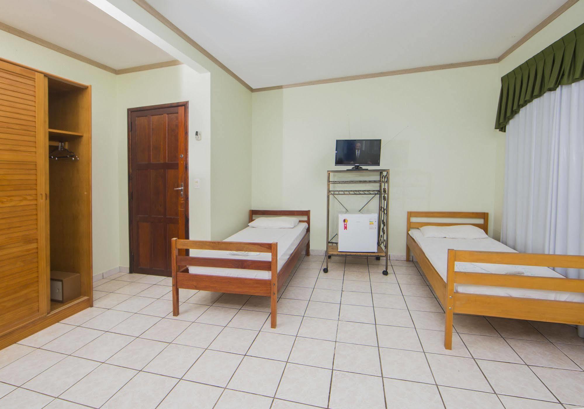Residencial E Pousada Evelina Foz do Iguacu Exterior photo